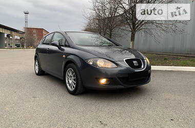 Хетчбек SEAT Leon 2006 в 