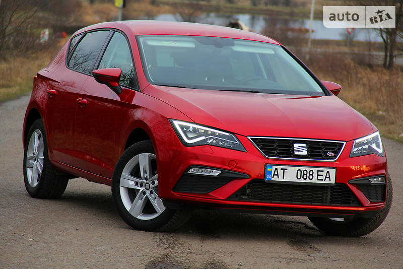 Хетчбек SEAT Leon 2018 в 