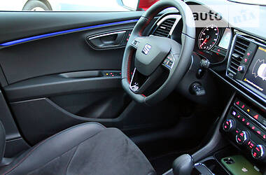 Хетчбек SEAT Leon 2018 в 
