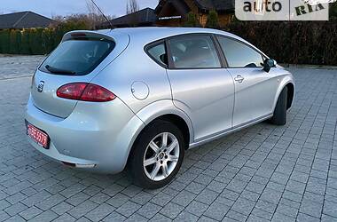 Хетчбек SEAT Leon 2006 в Стрию