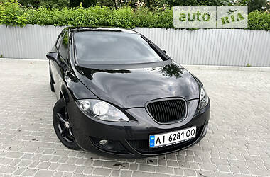 Хэтчбек SEAT Leon 2008 в 