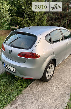 Хетчбек SEAT Leon 2005 в Києві