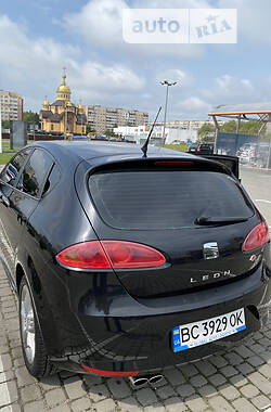 Хетчбек SEAT Leon 2009 в Львові