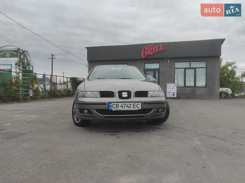 Хэтчбек SEAT Leon 2003 в Чернигове