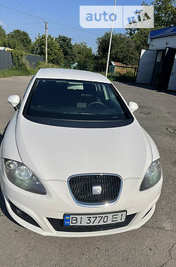 Хетчбек SEAT Leon 2011 в Полтаві