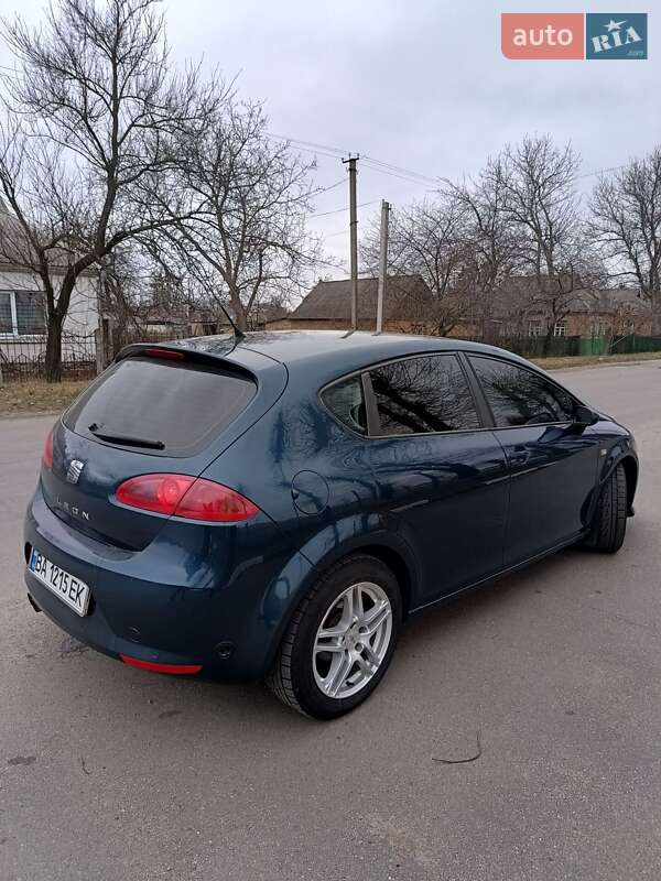 Хэтчбек SEAT Leon 2007 в Александровке фото 2 Хэтчбек SEAT Leon 2007 в Александровке