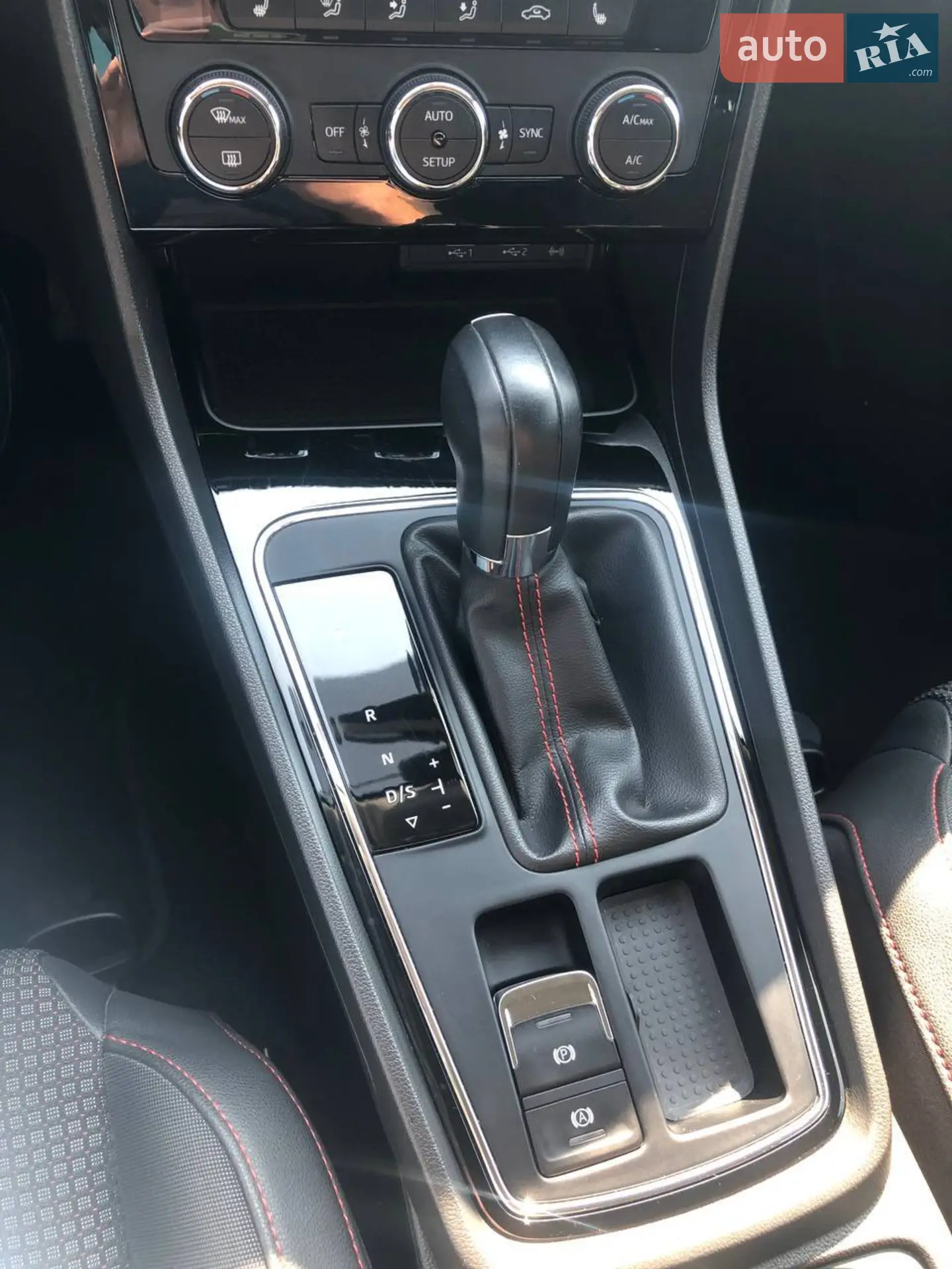 2017 SEAT Leon - мініатюра 21
