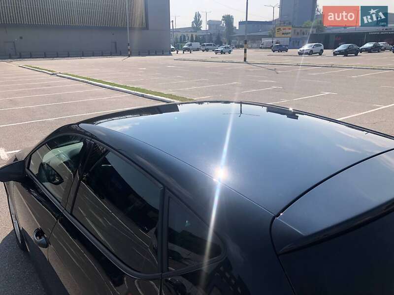 Хетчбек SEAT Leon 2017 в Києві