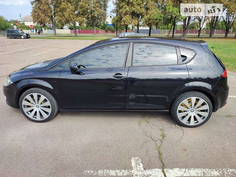 Хетчбек SEAT Leon 2006 в Житомирі