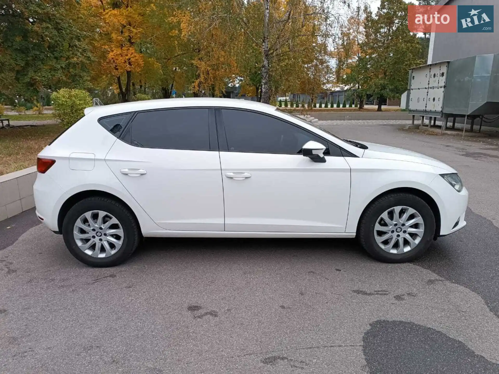 2013 SEAT Leon - мініатюра 2