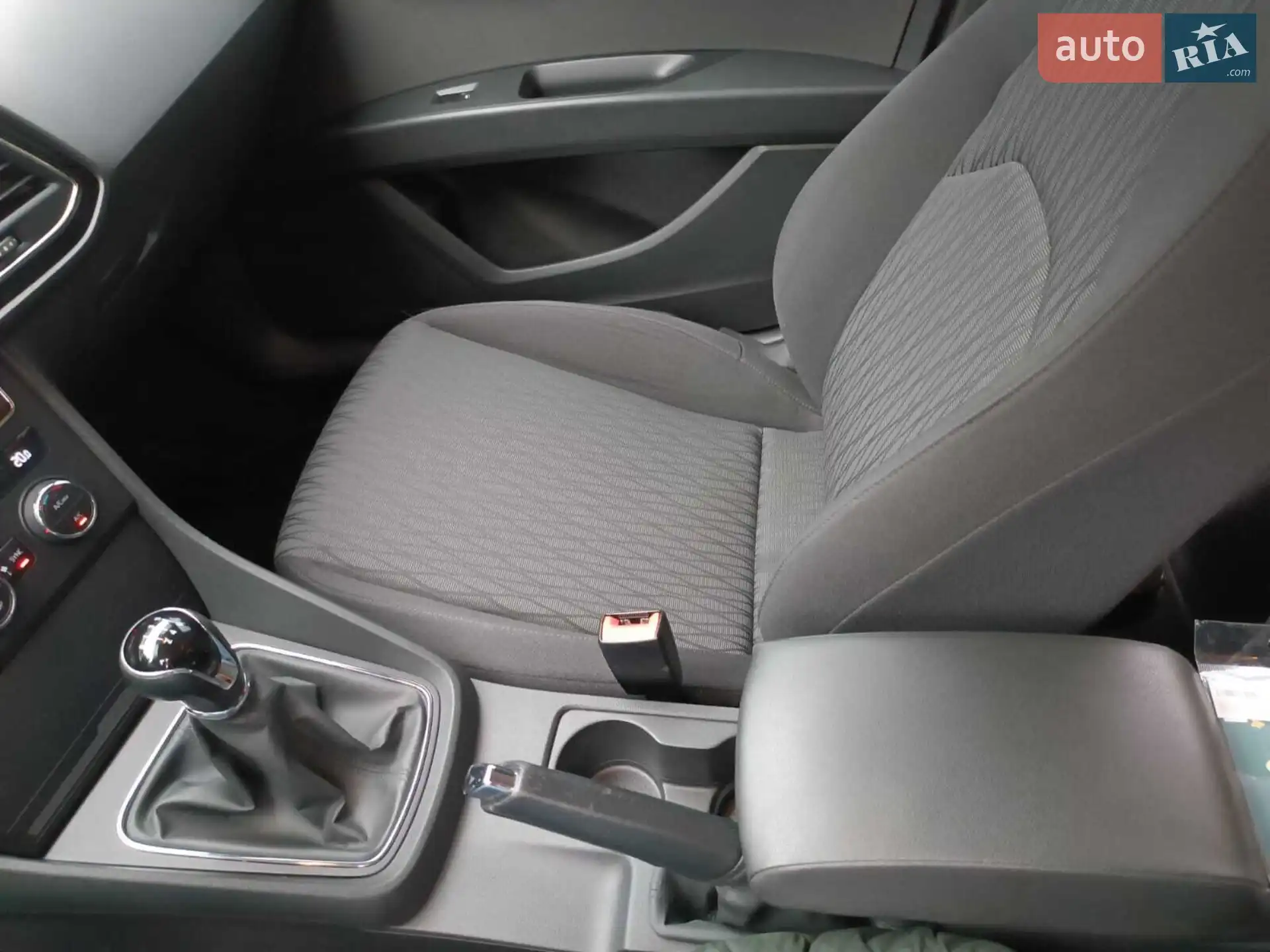 2013 SEAT Leon - мініатюра 11