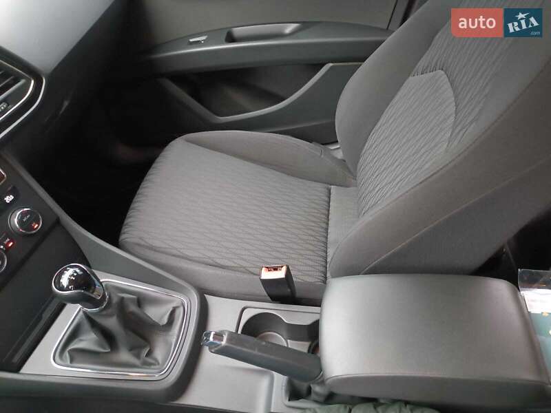Хэтчбек SEAT Leon 2013 в Черкассах фото 11 Хэтчбек SEAT Leon 2013 в Черкассах