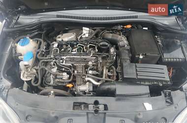 Хэтчбек SEAT Leon 2011 в Конотопе
