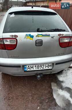 Хэтчбек SEAT Leon 2003 в Овруче