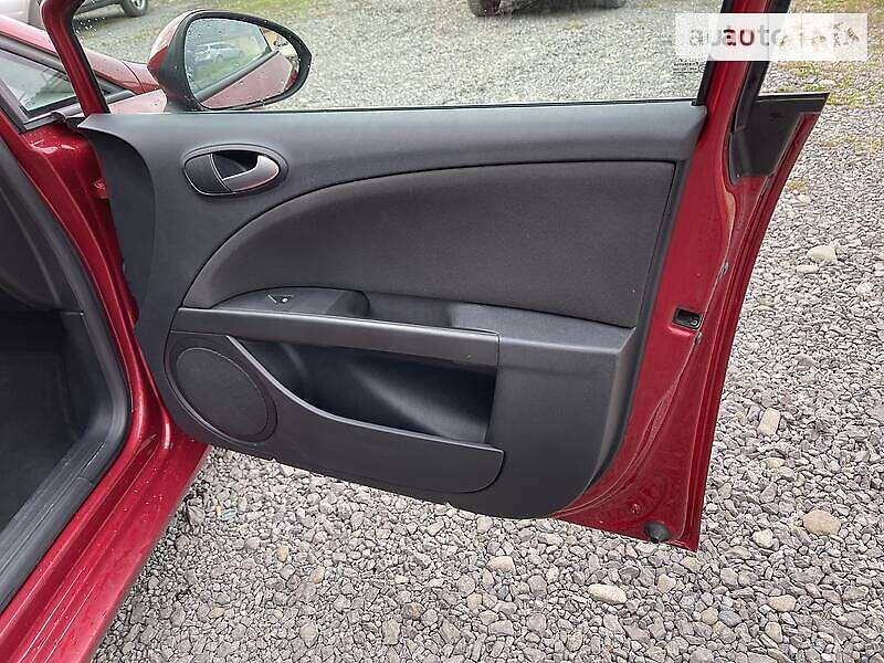 Хетчбек SEAT Leon 2010 в Житомирі фото 17 Хетчбек SEAT Leon 2010 в Житомирі