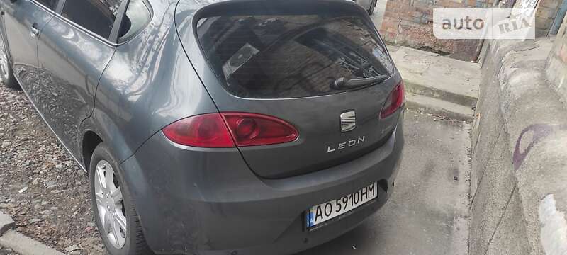 Хэтчбек SEAT Leon 2005 в Киеве фото 3 Хэтчбек SEAT Leon 2005 в Киеве