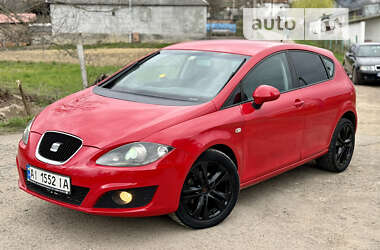 Хетчбек SEAT Leon 2011 в Іршаві