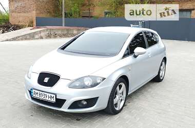 Хетчбек SEAT Leon 2009 в Хорошеві