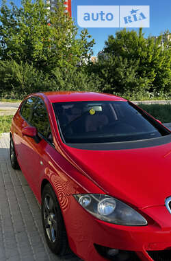 Хэтчбек SEAT Leon 2008 в Ирпене