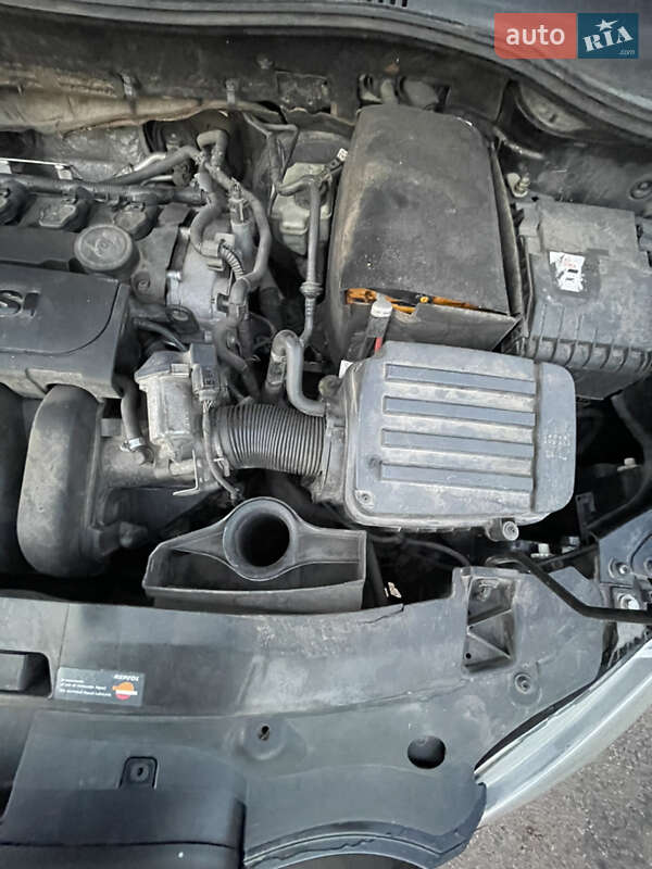Хэтчбек SEAT Leon 2008 в Черкассах