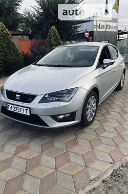 Хэтчбек SEAT Leon 2014 в Беляевке