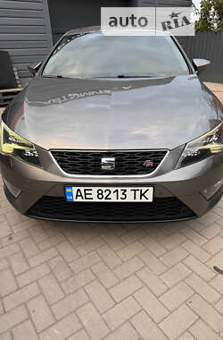 Хэтчбек SEAT Leon 2016 в Кривом Роге