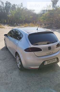 Хэтчбек SEAT Leon 2008 в Одессе