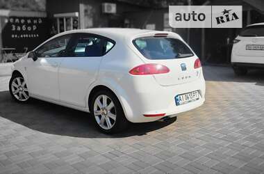 Хетчбек SEAT Leon 2008 в Ірпені