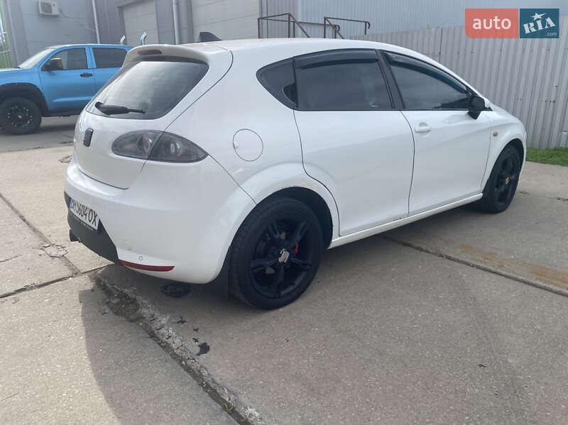 Хетчбек SEAT Leon 2008 в Одесі