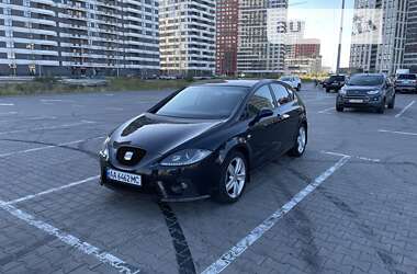 Хетчбек SEAT Leon 2008 в Києві