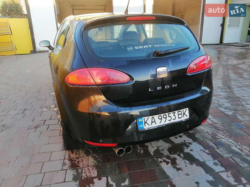 Хэтчбек SEAT Leon 2008 в Тернополе