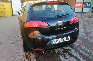 Хэтчбек SEAT Leon 2008 в 