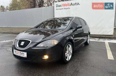 Хэтчбек SEAT Leon 2008 в Харькове