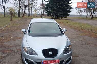 Хетчбек SEAT Leon 2009 в Харкові