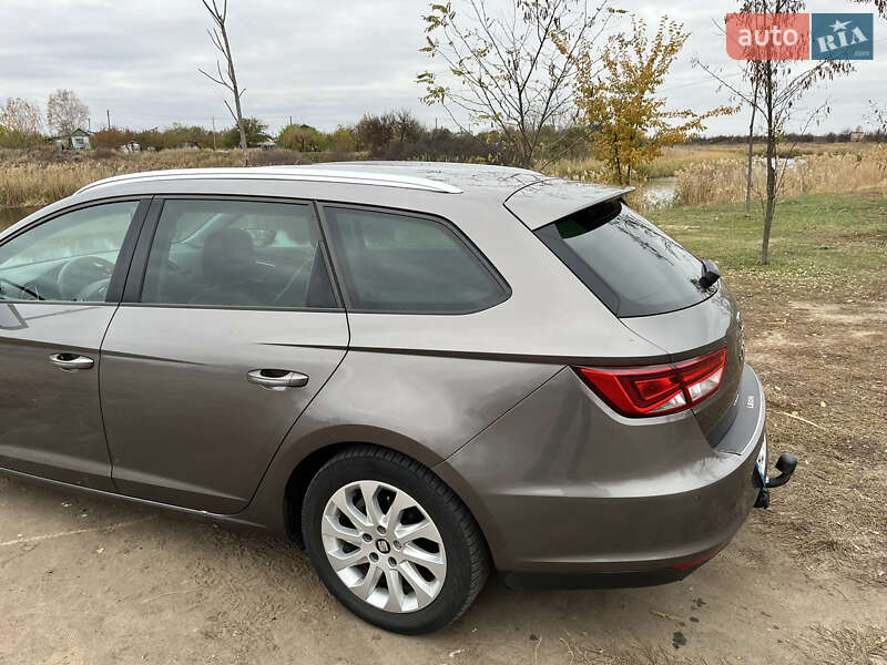 Універсал SEAT Leon 2014 в Києві