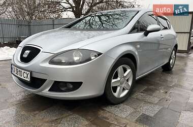 Хетчбек SEAT Leon 2008 в Житомирі