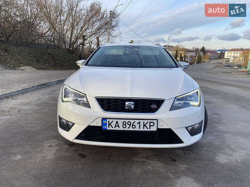 Универсал SEAT Leon 2015 в Киеве