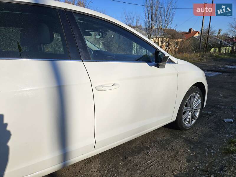 Хэтчбек SEAT Leon 2018 в Львове