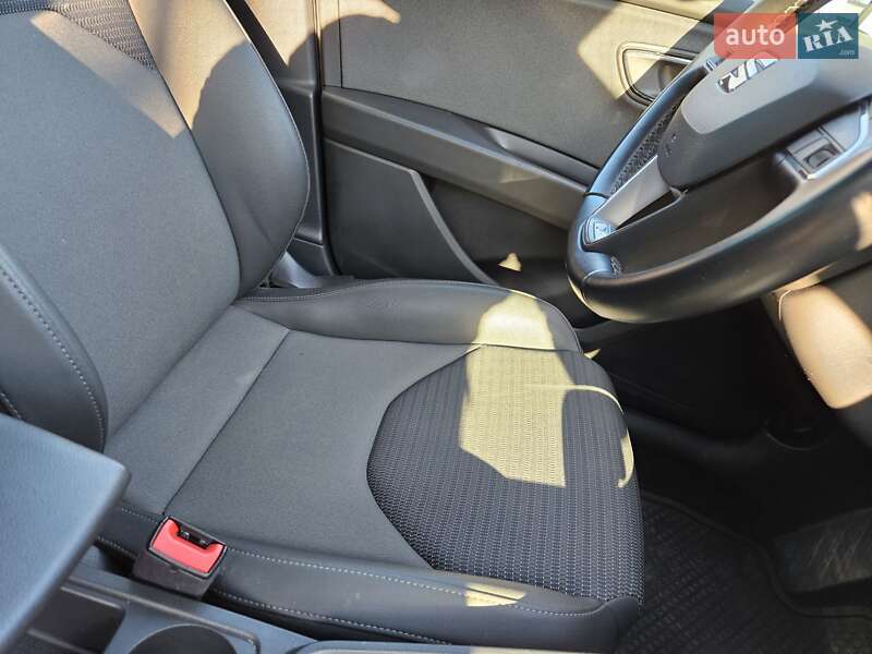 Хэтчбек SEAT Leon 2018 в Львове