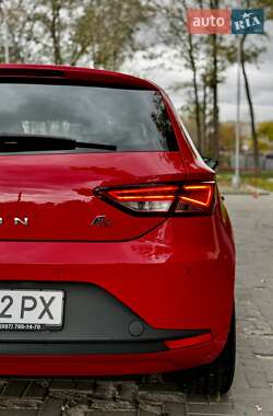 Хэтчбек SEAT Leon 2013 в Днепре