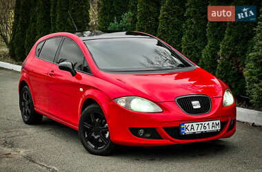 Хетчбек SEAT Leon 2006 в Києві