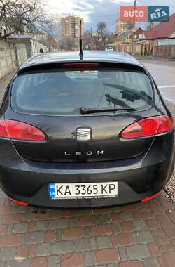 Хетчбек SEAT Leon 2009 в Житомирі