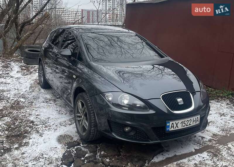 Хетчбек SEAT Leon 2011 в Харкові