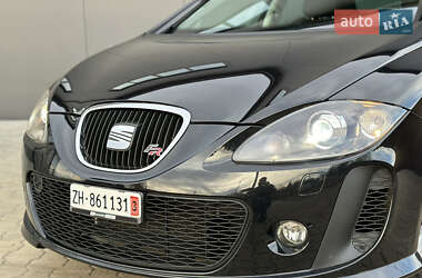 Хэтчбек SEAT Leon 2012 в Луцке