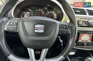 Хэтчбек SEAT Leon 2012 в Луцке