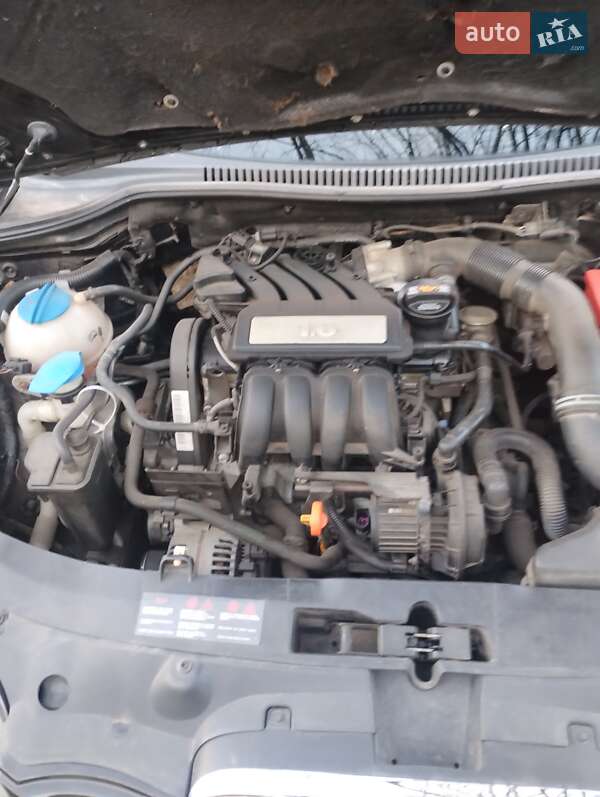 Хэтчбек SEAT Leon 2008 в Коростене фото 5 Хэтчбек SEAT Leon 2008 в Коростене