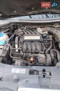 Хэтчбек SEAT Leon 2008 в 