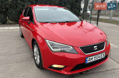 Хетчбек SEAT Leon 2015 в Києві