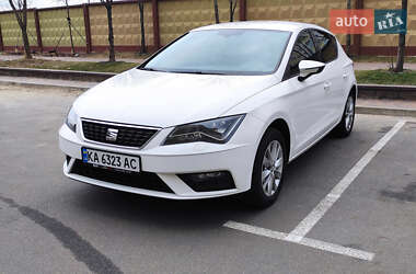 Хэтчбек SEAT Leon 2017 в Киеве