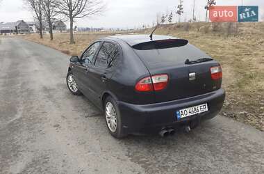 Хэтчбек SEAT Leon 2005 в 